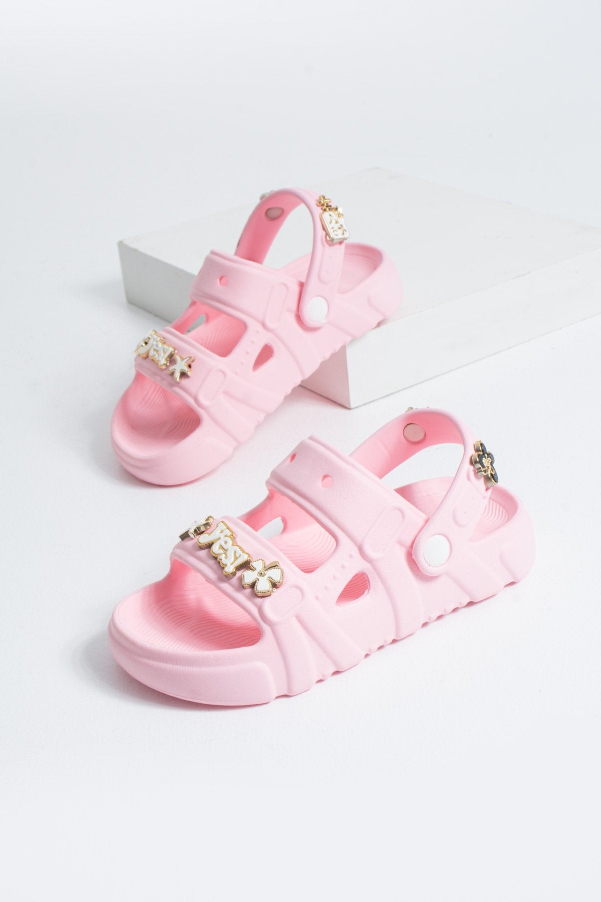 Pembe